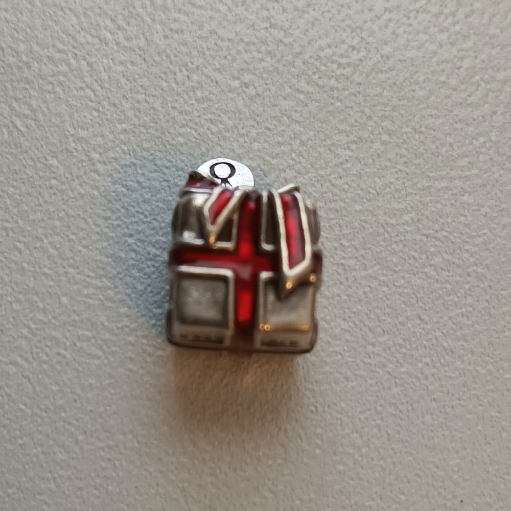 Pandora Black Friday Ren Enamel Gift Box Charm - Retired
